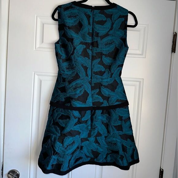 NWT BCBGMaxAzria Sleeveless Suni Teal Feather Jacquard Peplum Mini Dress SIZE 0 - Picture 8 of 8